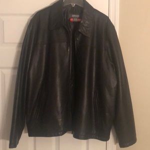 Men’s leather jacket never worn